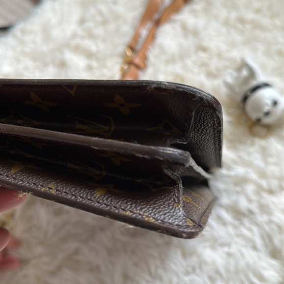 Louis Vuitton Briefcase - Picture 4 of 14